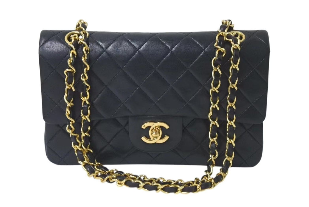 極美品 CHANEL シャネル マトラッセ23 Wフラップ チェーン ショルダーバッグ ラムスキン1番台 ブラック ゴールド金具 中古 4c073342