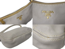 画像をギャラリービューアに読み込む, 極美品 PRADA プラダ ワンショルダーバッグ ハンドバッグ BR4690 レザー グレー ゴールド金具 中古 4c073370 
