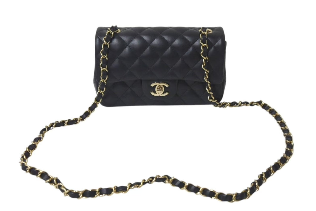極美品 CHANEL シャネル 横長 20cm ショルダーバッグ ランダム番台 ミニマトラッセショルダーチェーン ブラック ラムスキン 中古 4c073376