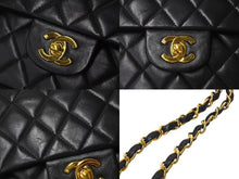 Load image into Gallery viewer, 極美品 新型 CHANEL シャネル マトラッセ25 Wフラップ Wチェーンショルダーバッグ ココマーク 6番台 ラムスキン ブラック ゴールド 中古 4c073380