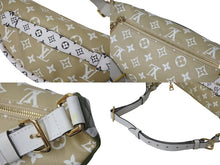 Load image into Gallery viewer, 極美品 LOUIS VUITTON ルイヴィトン バムバッグ ウエストバッグ ボディバッグ M44611 ジャイアント モノグラム カーキ 中古 4c073385