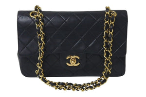 極美品 CHANEL シャネル マトラッセ23 Wフラップ チェーン ショルダーバッグ ラムスキン1番台 ブラック ゴールド金具 中古 4c073393