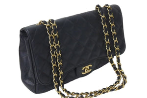 CHANEL シャネル マトラッセ30 シングルフラップ チェーン ショルダーバッグ キャビアスキン ブラック ゴールド金具 美品 中古 4c073405