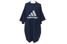Load image into Gallery viewer, BALENCIAGA x adidas バレンシアガ × アディダス 半袖Ｔシャツ 731789 サイズ4 ロゴ刺繍 22FW ネイビー 美品 中古 4c073417