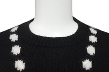 Load image into Gallery viewer, CHANEL シャネル ニット セーター ネックレス ヴィンテージ P05572V00254 イギリス製 カシミヤ ブラック サイズ38 美品 中古 4c073420