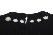 Load image into Gallery viewer, CHANEL シャネル ニット セーター ネックレス ヴィンテージ P05572V00254 イギリス製 カシミヤ ブラック サイズ38 美品 中古 4c073420