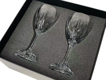 Load image into Gallery viewer, 極美品 CHROME HEARTS × BACCARAT クロムハーツ × バカラ ワイングラス ２個セット クロステール クリスタル コレクション 中古 4c073435