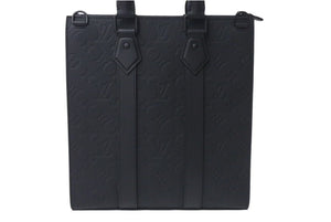 極美品 LOUIS VUITTON ルイヴィトン ショルダーバッグ トリヨン サックプラ クロス M21884 ブラック 中古 4c073477