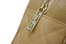 Load image into Gallery viewer, CHANEL シャネル マトラッセ ハンドバッグ ココマーク フランス製 キャビアスキン ベージュ ゴールド金具 美品 中古 4c073484