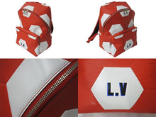 Load image into Gallery viewer, 極美品 LOUIS VUITTON ルイヴィトン リュックサック バックパック エピ アポロ 2018 FIFA M52117 レッド 中古 4c073495