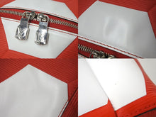 Load image into Gallery viewer, 極美品 LOUIS VUITTON ルイヴィトン リュックサック バックパック エピ アポロ 2018 FIFA M52117 レッド 中古 4c073495