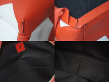 Load image into Gallery viewer, 極美品 LOUIS VUITTON ルイヴィトン リュックサック バックパック エピ アポロ 2018 FIFA M52117 レッド 中古 4c073495