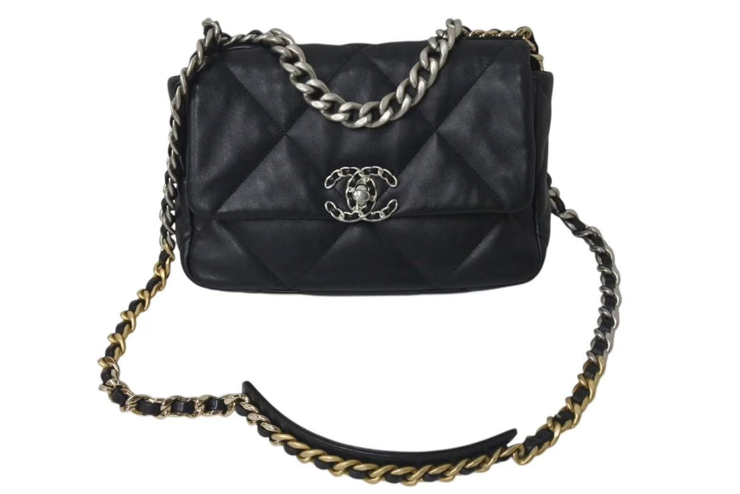 CHANEL シャネル シャネル19 フラップバッグ ミディアム チェーンショルダーバッグ AS1160 ココマーク ラムスキン 美品 中古 4c073562