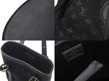 Load image into Gallery viewer, 極美品 LOUIS VUITTON ルイヴィトン リトルバケット ハンドバッグ M92144 モノグラム サテン レザー ブラック シルバー金具 中古 4c073573
