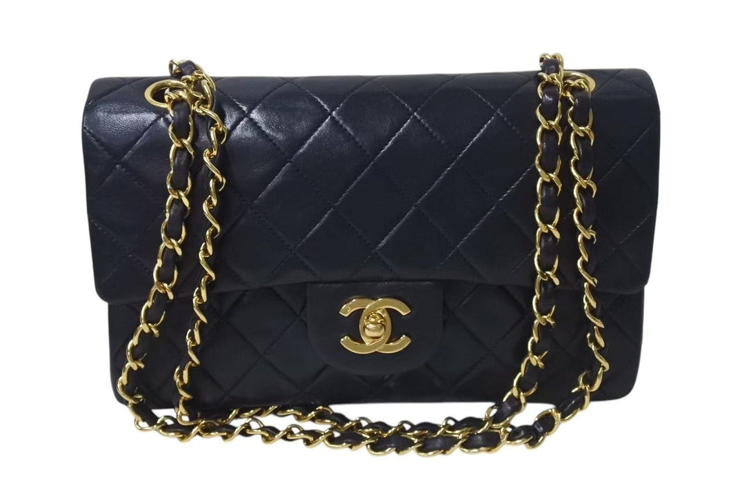 CHANEL シャネル マトラッセ23 Wフラップ チェーン ショルダーバッグ ラムスキン 2番台 ブラック ゴールド金具 美品 中古 4c073641