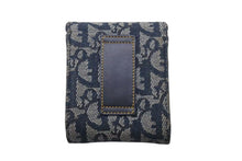 Load image into Gallery viewer, Christian Dior クリスチャンディオール シガレットケース TR1022 トロッター柄 ネイビー キャンバス レザー ゴールド金具 美品 中古 4c073654