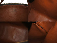 Load image into Gallery viewer, 極美品 LOUIS VUITTON ルイヴィトン ハンドバック パピヨン30 GM 筒型 モノグラム M51365 ゴールド金具 ブラウン 中古 4c073670