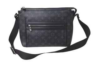 LOUIS VUITTON ルイヴィトン モノグラム エクリプス オディセ メッセンジャーPM ショルダーバッグ M44223 ブラック 美品 中古 4c073679
