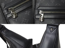 Load image into Gallery viewer, LOUIS VUITTON ルイヴィトン モノグラム エクリプス オディセ メッセンジャーPM ショルダーバッグ M44223 ブラック 美品 中古 4c073679