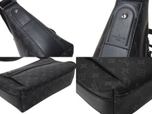Load image into Gallery viewer, LOUIS VUITTON ルイヴィトン モノグラム エクリプス オディセ メッセンジャーPM ショルダーバッグ M44223 ブラック 美品 中古 4c073679