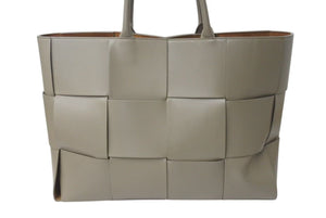 BOTTEGA VENETA ボッテガヴェネタ イントレチャート マキシ アルコ トートバッグ サンドベージュ レザー スウェード シルバー金具 美品 中古 4c073681