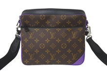 Load image into Gallery viewer, 極美品 LOUIS VUITTON ルイヴィトン モノグラム マカサー トリオ メッセンジャー ショルダーバッグ M46266 ブラウン パープル PVC レザー シルバー金具 中古 4c073682