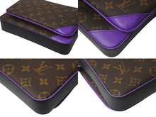 Load image into Gallery viewer, 極美品 LOUIS VUITTON ルイヴィトン モノグラム マカサー トリオ メッセンジャー ショルダーバッグ M46266 ブラウン パープル PVC レザー シルバー金具 中古 4c073682