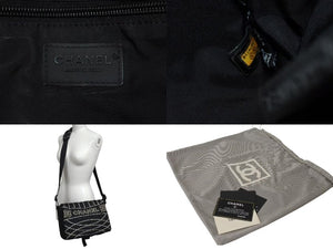 CHANEL シャネル スポーツライン ナイロン ショルダーバッグ ブラック 10番台 ココマーク ロゴ 美品 中古 4c073716