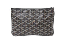 Load image into Gallery viewer, GOYARD ゴヤール セナPM クラッチバッグ SENAT2PMLTY01CL01P ブラック PVC レザー シルバー金具 美品 中古 4c073724