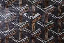 Load image into Gallery viewer, GOYARD ゴヤール セナPM クラッチバッグ SENAT2PMLTY01CL01P ブラック PVC レザー シルバー金具 美品 中古 4c073724