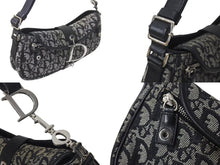 Load image into Gallery viewer, ChristianDior クリスチャンディオール Dチャーム ホーボー ワンショルダーバッグ トロッター ブラック シルバー金具 美品 中古 4c073735