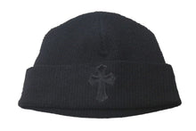 Load image into Gallery viewer, 新品未使用 CHROME HEARTS クロムハーツ ハラコ 新作 クロスパッチ ニット帽 ビーニー ブラックシルバー金具 OS 中古 4c073763