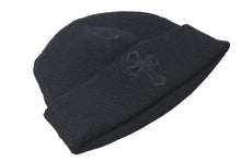 Load image into Gallery viewer, 新品未使用 CHROME HEARTS クロムハーツ ハラコ 新作 クロスパッチ ニット帽 ビーニー ブラックシルバー金具 OS 中古 4c073763