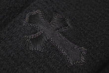 Load image into Gallery viewer, 新品未使用 CHROME HEARTS クロムハーツ ハラコ 新作 クロスパッチ ニット帽 ビーニー ブラックシルバー金具 OS 中古 4c073763