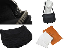 Load image into Gallery viewer, 新品同様 CHROME HEARTS クロムハーツ 新型 Softshoulder ソフトショルダーバッグ レザー ブラック シルバー金具 中古 4c073773