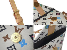 Load image into Gallery viewer, 新品未使用 LOUISVUITTON ルイヴィトン エンベロップポーチ 2024SS モノグラム クラギ― キャンバス ホワイト マルチカラー 中古 4c073777