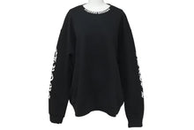 Load image into Gallery viewer, 極美品 CHROME HEARTS クロムハーツ スウェット トレーナー サイズM 新型 ネックロゴ アームプリント ブラック コットン 中古 4c073779