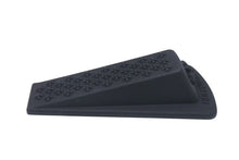 Load image into Gallery viewer, 新品未使用 CHROME HEARTS クロムハーツ CHプラス ラバー ドアストッパー ハリウッド クロス装飾 シリコンラバー ブラック 中古 4c073785