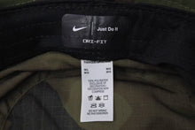 Load image into Gallery viewer, 新品未使用 NIKE Dri-FIT ナイキ ドライフィット エイペックス カモ プリント バケットハット ブラック カーキ ブラウン 中古 4c073789