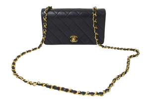 CHANEL シャネル マトラッセ フルフラップチェーンショルダーバッグ 1番台 ラムスキン ココマーク ブラック 美品 中古 4c073812