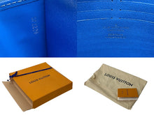 Load image into Gallery viewer, 新品同様 LOUIS VUITTON ルイヴィトン ポシェット ヴォワヤージュ クラッチバッグ モノグラム クラウズ キャンバス M45480 中古 4c073813
