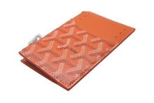 Load image into Gallery viewer, 新品未使用 GOYARD ゴヤール ブルボン カードケース ジップ付きカードホルダー ゴヤールディンキャンバス オレンジ シルバー 中古 4c073846