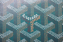 Load image into Gallery viewer, 新品未使用品 GOYARD ゴヤール マリニー ウォレット コインケース 小銭入れ カードケース PVC レザー グリーン 中古 4c073851