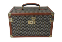 Load image into Gallery viewer, GOYARD Vanity Case, Vintage, Black and Brown Canvas and Leather with Gold Hardware, Excellent Condition, Pre-Owned, Item Number 4c073869 