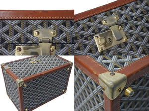 GOYARD Vanity Case, Vintage, Black and Brown Canvas and Leather with Gold Hardware, Excellent Condition, Pre-Owned, Item Number 4c073869 