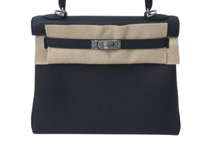 新品未使用 HERMES エルメス ケリー25 W刻印 2025年購入品 内縫い 黒 トゴ シルバー金具 中古 4c073870