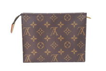 Load image into Gallery viewer, 新品未使用 LOUIS VUITTON ルイヴィトン LV × TM トリオ ポッシュ トワレ ポーチ M13762 モノグラム LVハンド 新作 村上隆 中古 4c073874