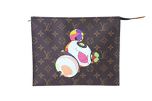 Load image into Gallery viewer, 新品未使用 LOUIS VUITTON ルイヴィトン LV × TM トリオ ポッシュ トワレ ポーチ M13762 モノグラム パンダ 新作 村上隆 中古 4c073875