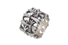 Load image into Gallery viewer, 極美品 CHROME HEARTS クロムハーツ セメタリークロス リング サイズ12号 重量約13.7g 2003/.925刻印 シルバー925 中古 4c073934