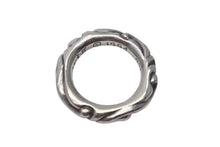 Load image into Gallery viewer, 極美品 CHROME HEARTS クロムハーツ スクロールバンド リング 重量約8.5g サイズ12号 1994/.925刻印 シルバー925 中古 4c073939